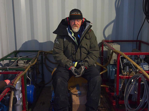 Arne Lif watching the compressors that supply air to the seismic airgun. This qualifies for one of the more unpleasant watches of all watches needed to maintain a 24/7 operation. We can never stop up to collect data, so operation of all equipment must go on night and day. Arne Lif watching the compressors that supply air to the seismic airgun. This qualifies for one of the more unpleasant watches of all watches needed to maintain a 24/7 operation. We can never stop up to collect data, so operation of all equipment must go on night and day.